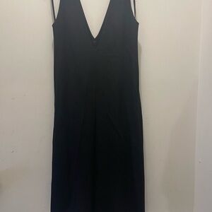 Celine V Neck Sleeveless Dress